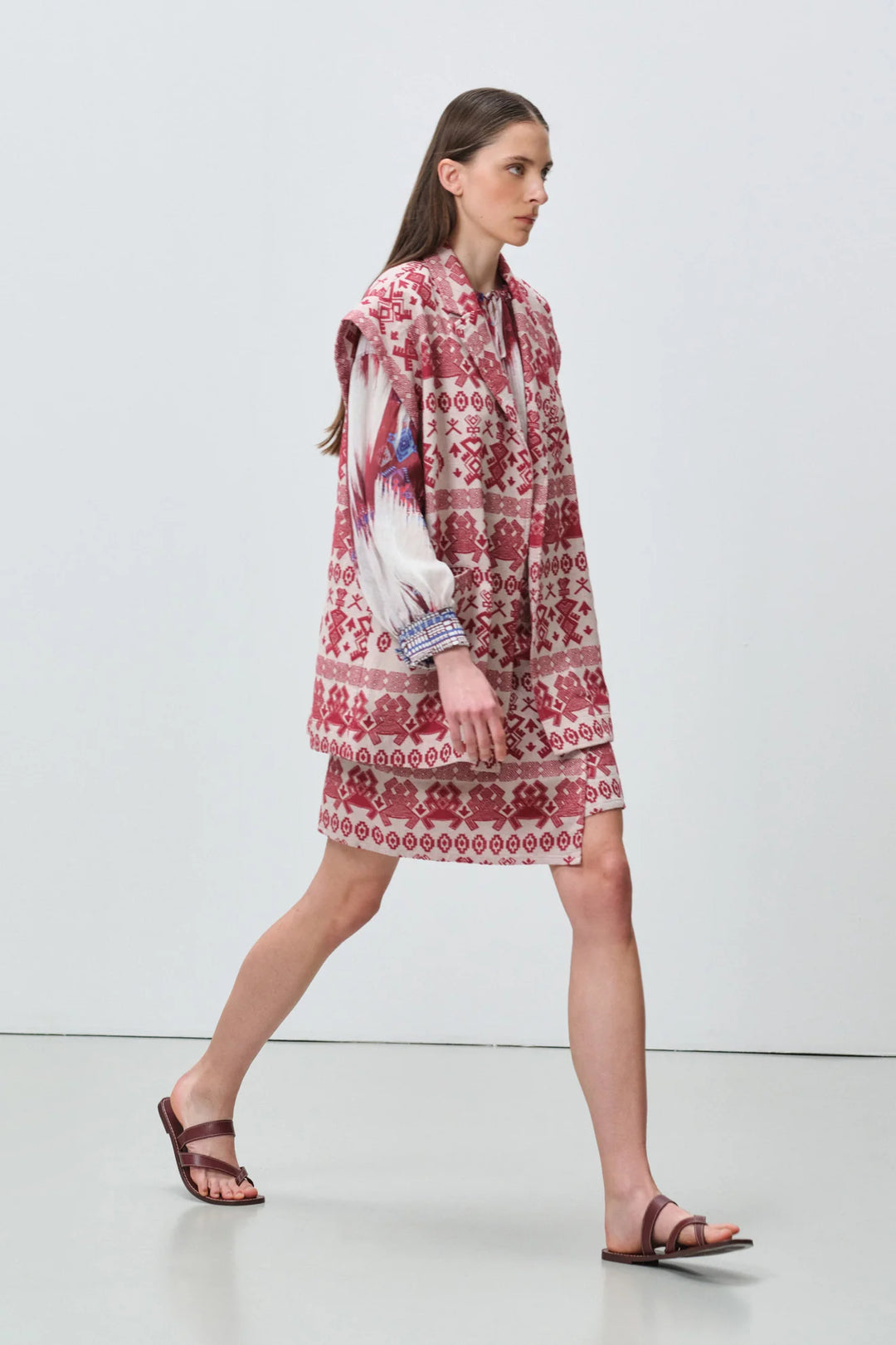 Devotion Twins FERM Sleeveless Jacquard Jacket 026.024G